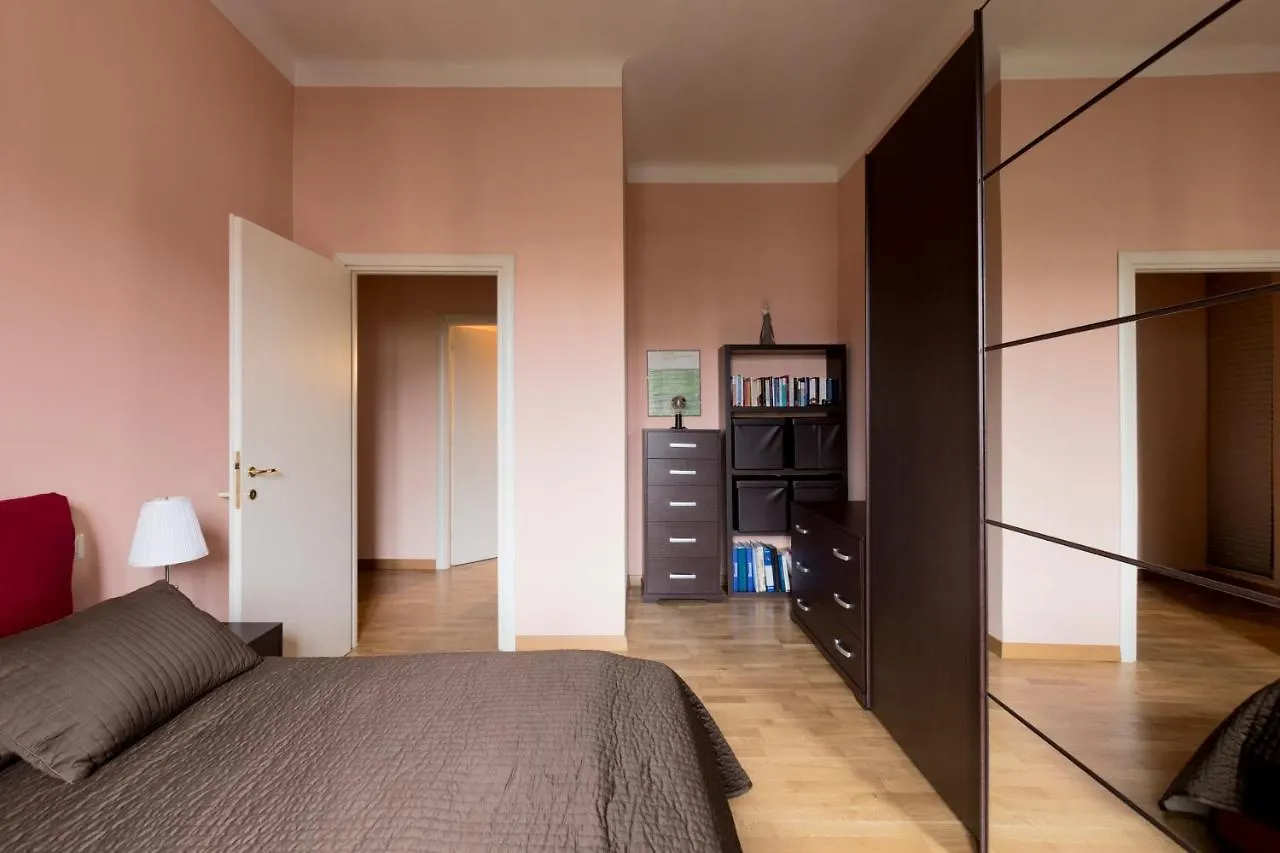Bilocale Porta Vittoria Milano Apartment Italy